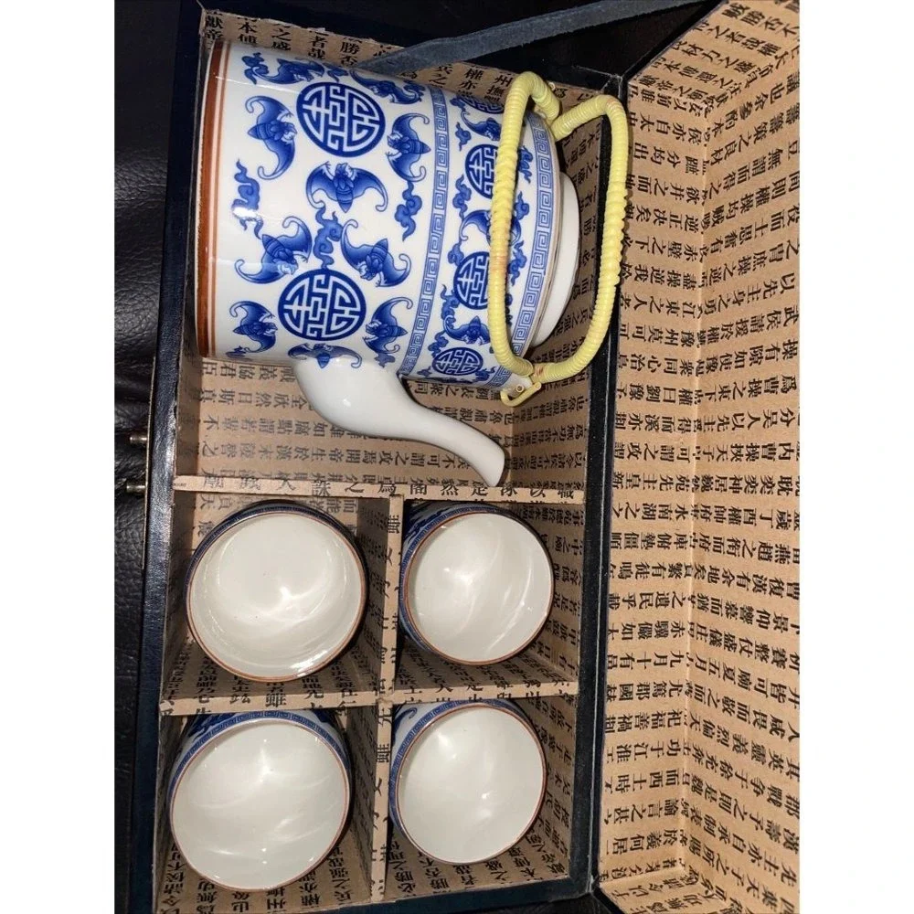 N/A captivating vintage